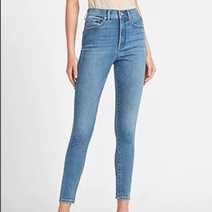 Express High Waisted Medium Wash Skinny Jeans 8R